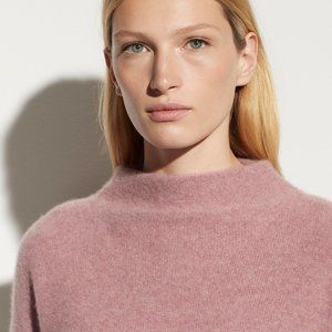 NWT Boiled Funnel Neck Cashmere Pullover Sweater